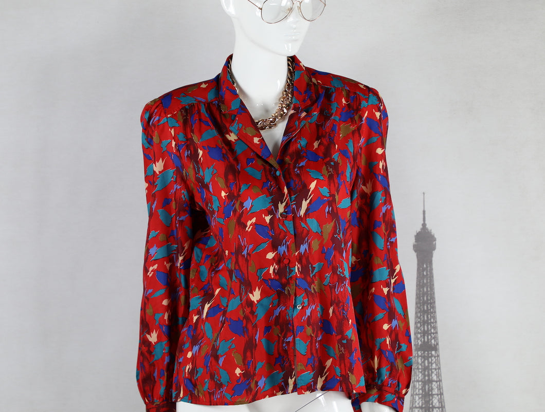 Smart Art Button Up (Fits up to a Size 14)